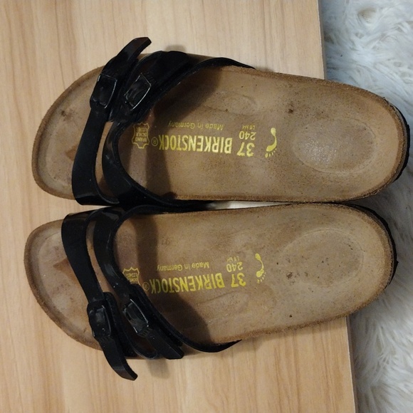 Birkenstock Ibiza Patent Black Sandals with Glossy Straps and Cork Footbed 6 - Picture 3 of 8